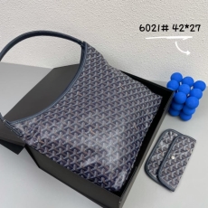 Goyard Hobo Bags